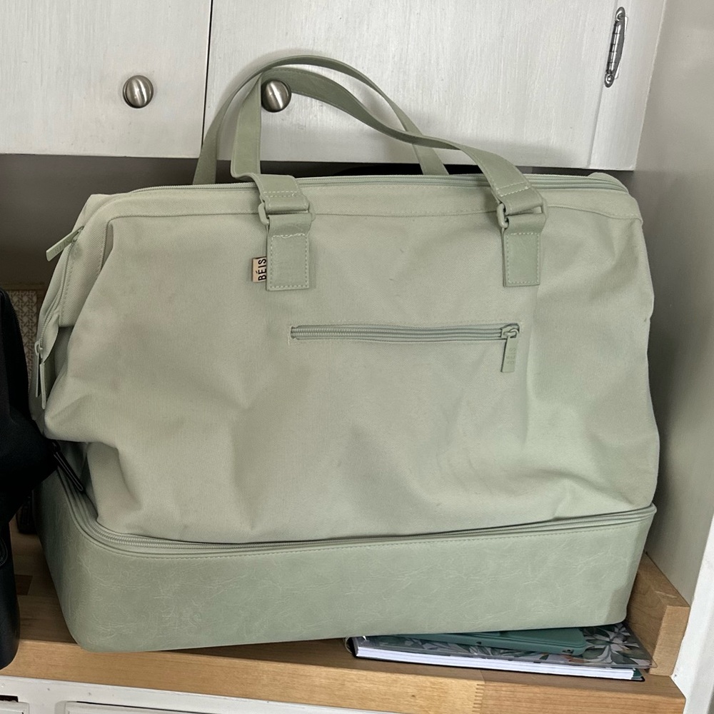Beis Weekender